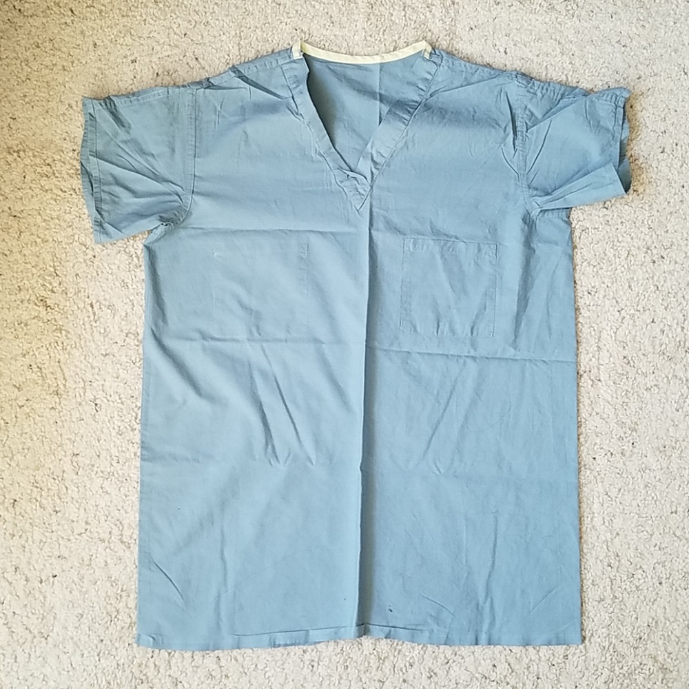 Seafoam green scrubs top and pants set - Picture 2 of 3